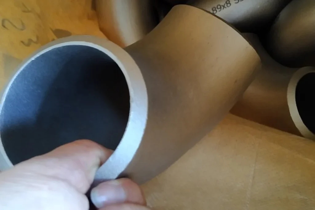 Pipe elbow photograph